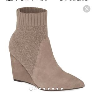 🌲NEW Cecelia Sock Booties